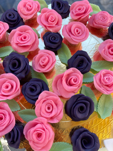 Rose piccole in pasta di zucchero